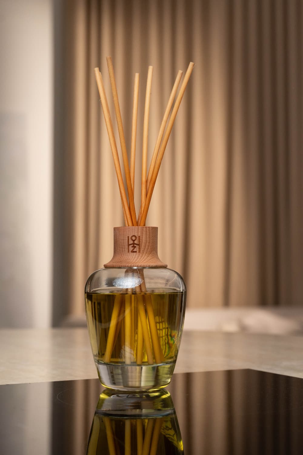 Brise Purificatrice Diffuseur - Soin parfumé HOZHO aux énergies actives pour la maison et le corps